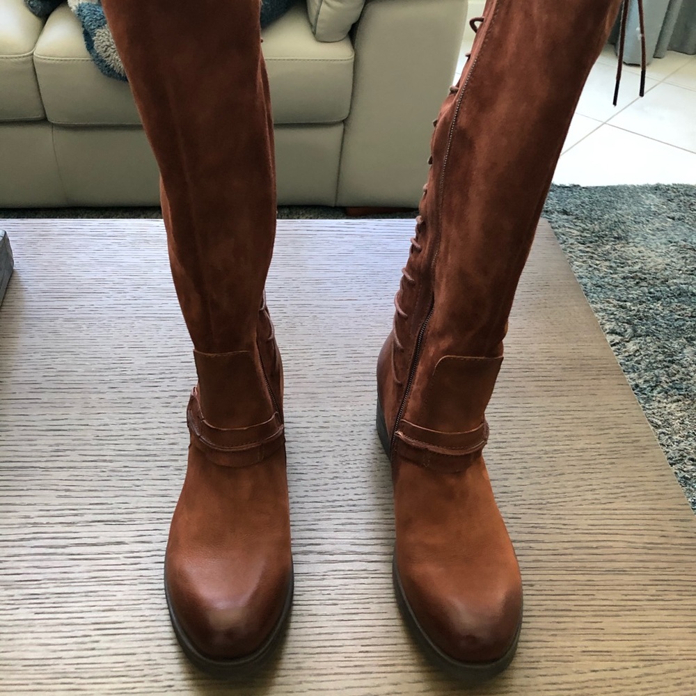 Brown boots